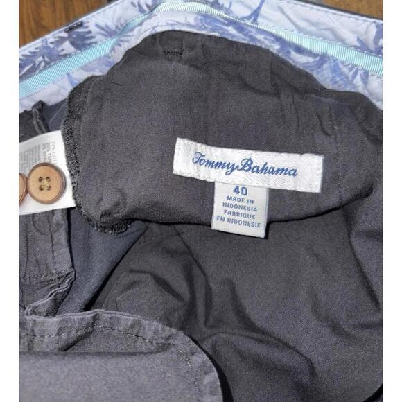 Tommy Bahama Shorts Mens 40 Cargo Flat Black Blue Lot 2 Outdoors Casual Golf - Picture 2 of 9